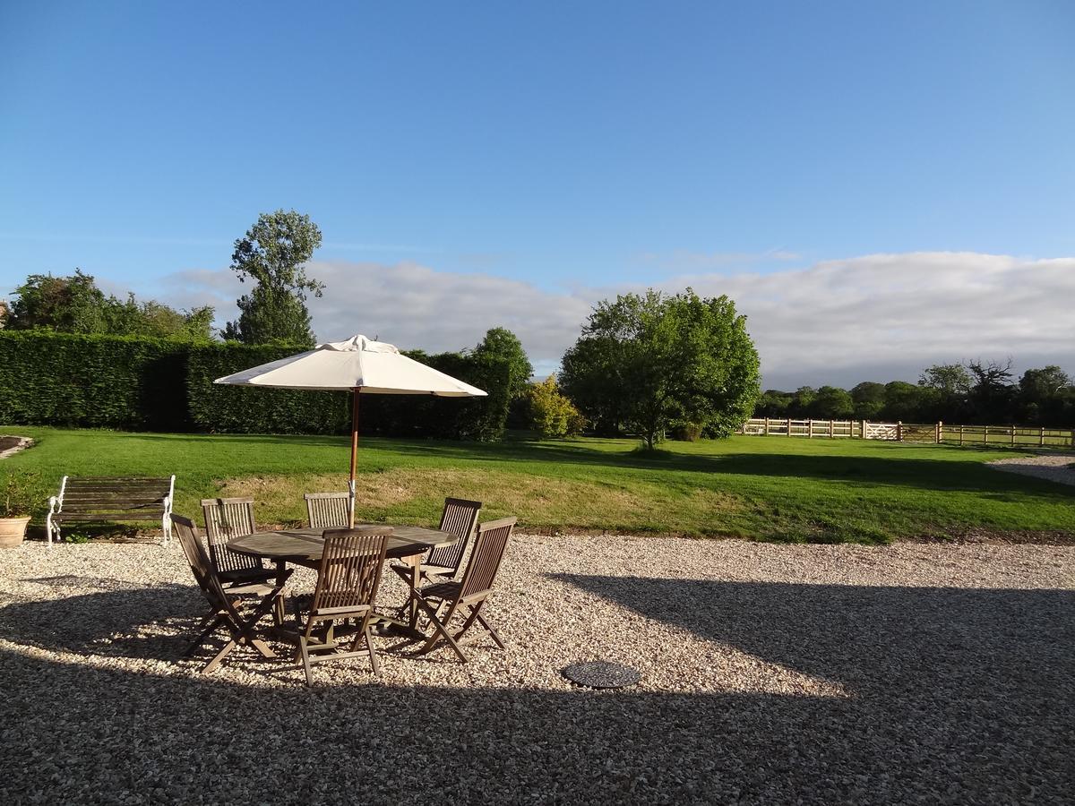 Huxham Farmhouse East Pennard Exterior photo