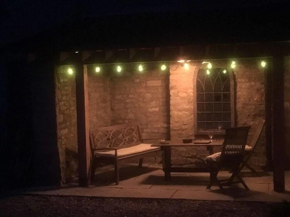 Huxham Farmhouse East Pennard Exterior photo
